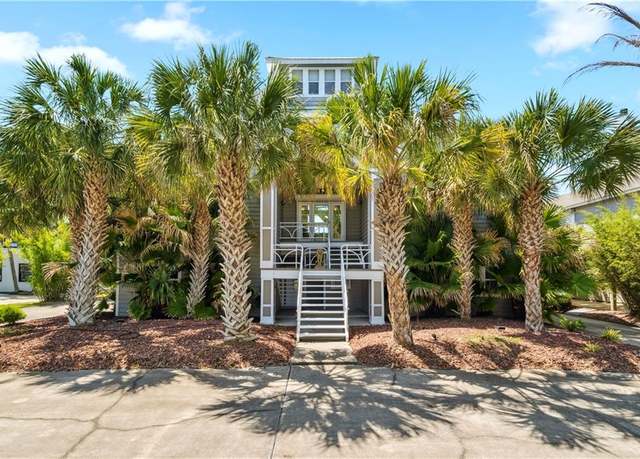 Property at 232 Marlin Dr, Slidell, LA 70461, 3 beds, 2.5 baths