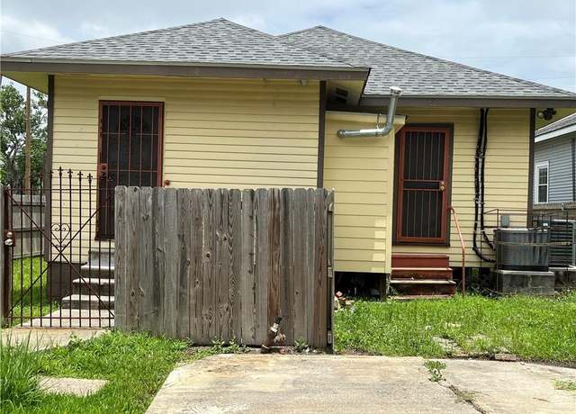 Property at 5328 Eastern St, New Orleans, LA 70122, 4 beds, 2 baths
