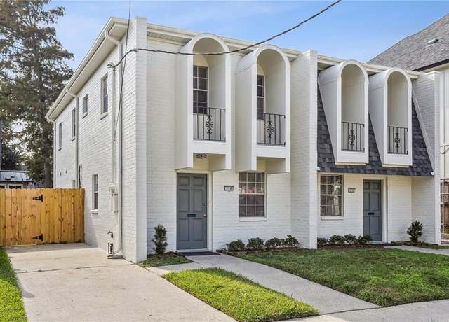 Property at 212 10 Hyacinth St, Metairie, LA 70005, 6 beds, 3 baths