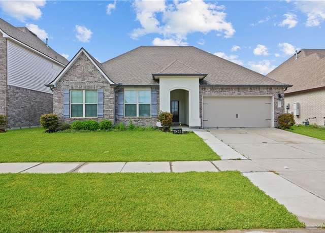 Property at 7821 Camellia Bud Ct, Slidell, LA 70461, 4 beds, 2 baths