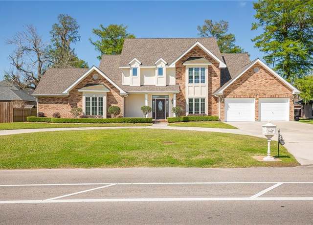 Property at 2363 Ormond Blvd, Destrehan, LA 70047, 5 beds, 4 baths