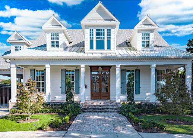 Property at 1307 Sylvia Ave, Metairie, LA 70005, 5 beds, 4 baths