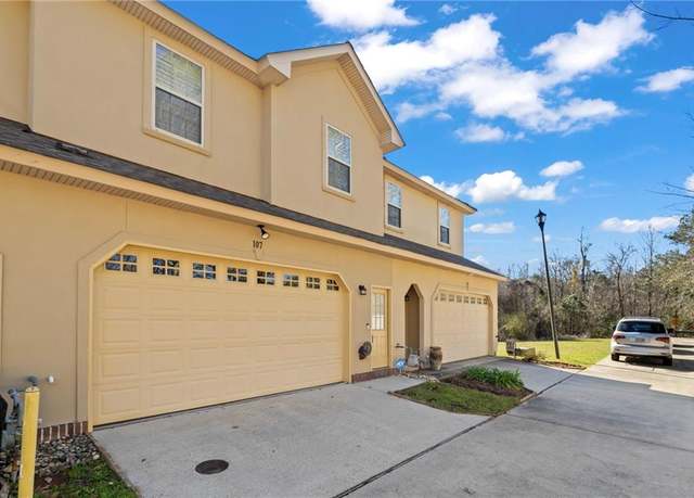 Property at 107 Chinchuba Creek Ter #49, Mandeville, LA 70471, 3 beds, 2.5 baths