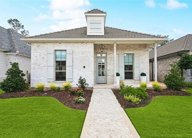 Property at 924 Rue Chamonix, Covington, LA 70433, 3 beds, 2 baths