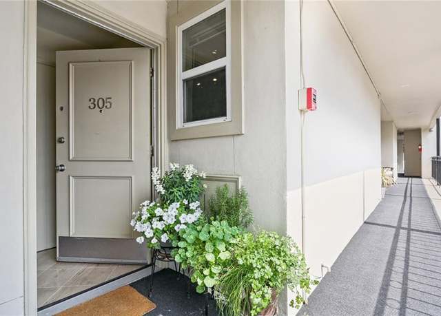Property at 1430 Jackson Ave #305, New Orleans, LA 70130, 2 beds, 2 baths