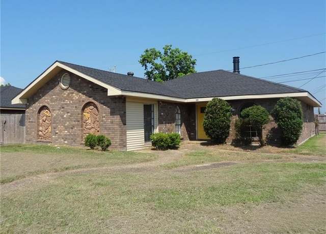 Property at 2513 Cambridge Dr, La Place, LA 70068, 3 beds, 2 baths