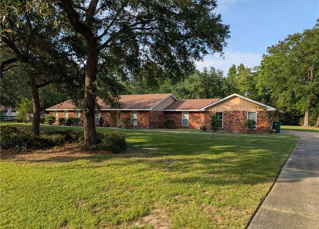 Property at 608 Eagle Dr, Slidell, LA 70461, 4 beds, 2.5 baths