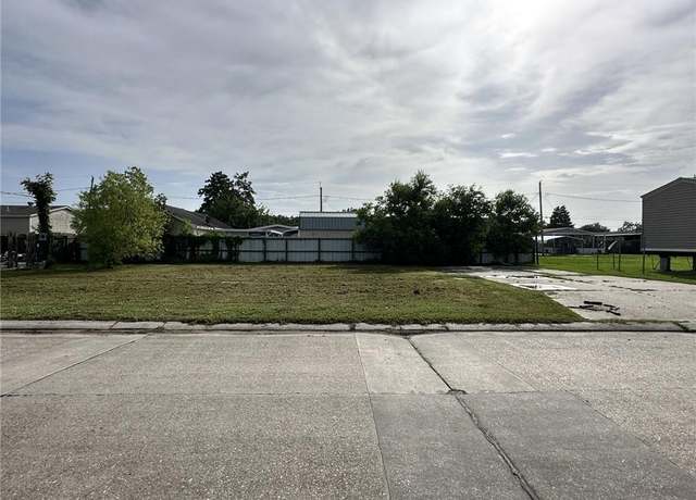 Property at 2300 Guillot Dr, St Bernard, LA 70085
