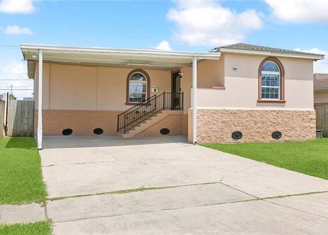 Property at 3520 Tulane Dr, Kenner, LA 70065, 3 beds, 2 baths