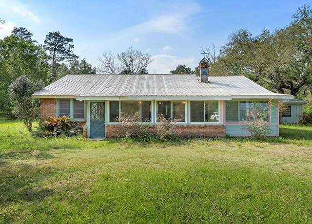 Property at 62217 Fish Hatchery Rd, Lacombe, LA 70445, 2 beds, 1 bath