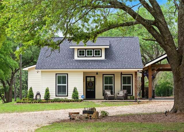 Property at 83581 Highway 25, Folsom, LA 70437, 3 beds, 2 baths