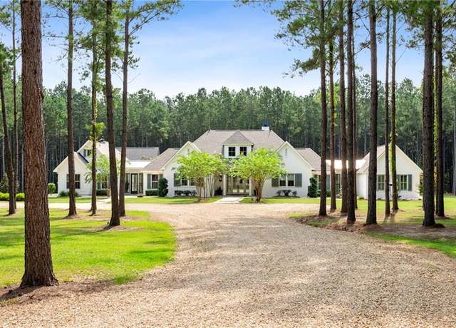 Property at 291 Shenandoah Ln, Covington, LA 70435, 4 beds, 4 baths