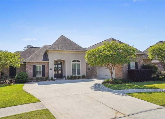 Property at 1405 Rue Des Jardin Pl, Covington, LA 70433, 4 beds, 3 baths