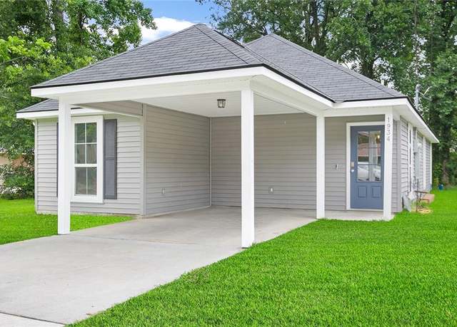 Property at 1934 S Ringer Ave, Gonzales, LA 70737, 3 beds, 2 baths