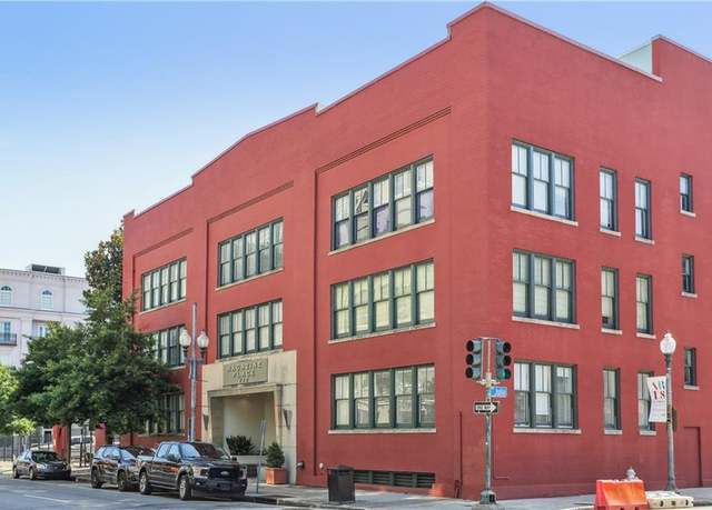 Property at 760 Magazine St, New Orleans, LA 70130, 2 beds, 2 baths