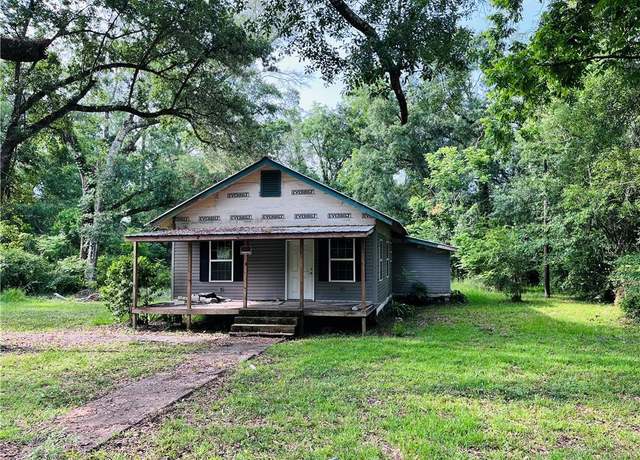 Property at 99 White St, Hammond, LA 70403, 3 beds, 2 baths