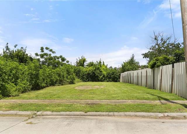 Property at 2332 Lizardi St, New Orleans, LA 70117