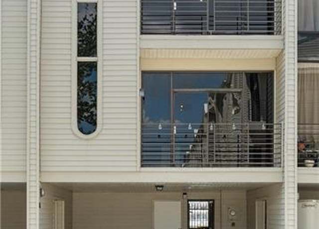 Property at 127 E Highway 22 Unit W8, Madisonville, LA 70447, 2 beds, 2.5 baths