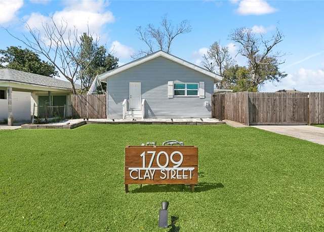 Property at 1709 Clay St, Kenner, LA 70062, 3 beds, 2 baths