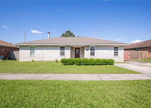 Property at 272 W Louisiana State Dr, Kenner, LA 70062, 3 beds, 2 baths