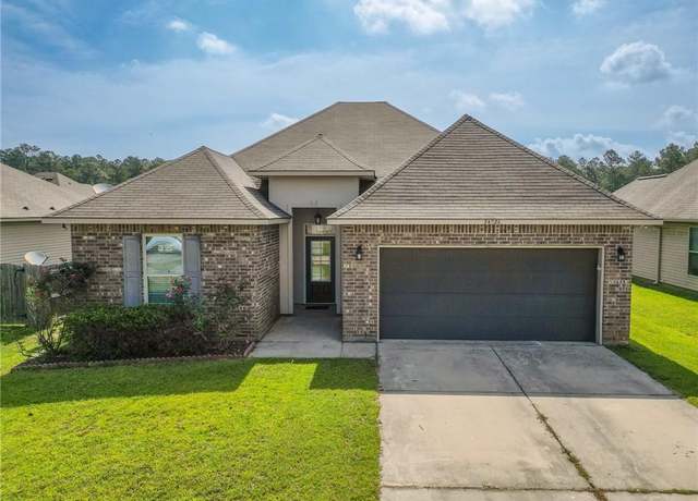 Property at 74326 Eta Ave, Covington, LA 70435, 3 beds, 2 baths