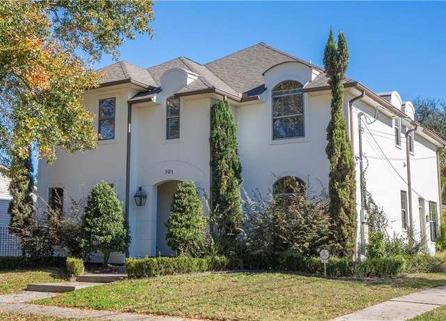 Property at 701 Metairie Lawn Dr, Metairie, LA 70001, 5 beds, 3.5 baths