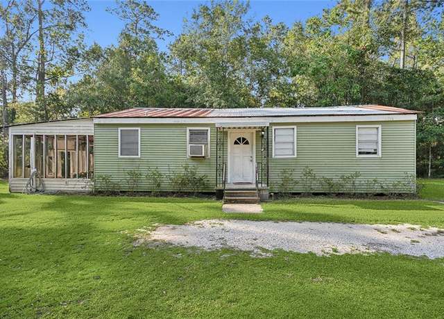 Property at 58420 Lynn Rd, Slidell, LA 70460, 3 beds, 1 bath