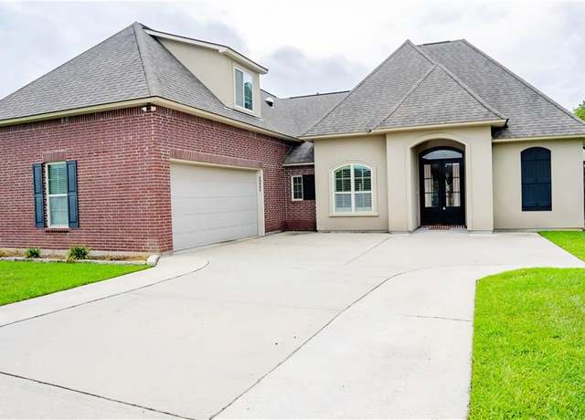 Property at 39684 Tickfaw Dr, Ponchatoula, LA 70454, 4 beds, 3 baths