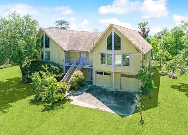 Property at 117 Jane Dr, Slidell, LA 70460, 4 beds, 2 baths