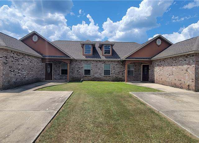 Property at 54035 Whitpalm Dr, Independence, LA 70443, 4 beds, 4 baths