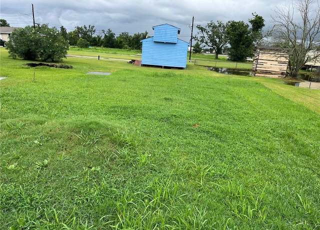 Property at 4964 Marcel St, Barataria, LA 70036