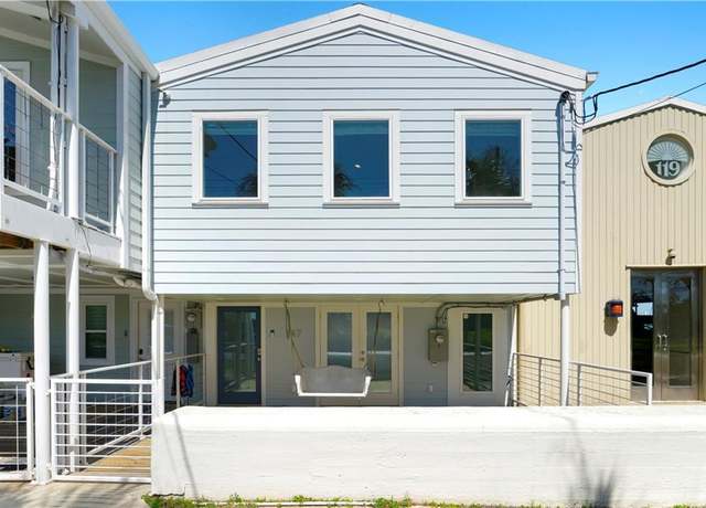 Property at 147 N Roadway St #118, New Orleans, LA 70124, 2 beds, 2.5 baths