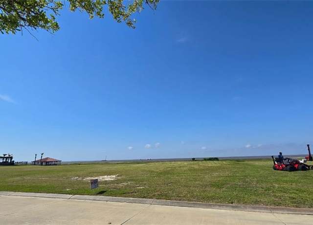 Property at 1140 Lakeshore Blvd, Slidell, LA 70461