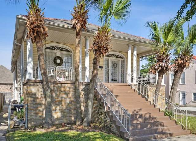Property at 5510 Canal Blvd, New Orleans, LA 70124, 6 beds, 4 baths