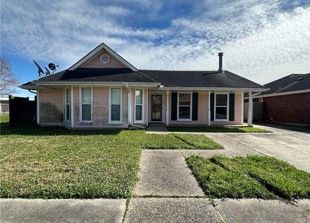 Property at 3405 Acorn Dr, Violet, LA 70092, 3 beds, 3 baths