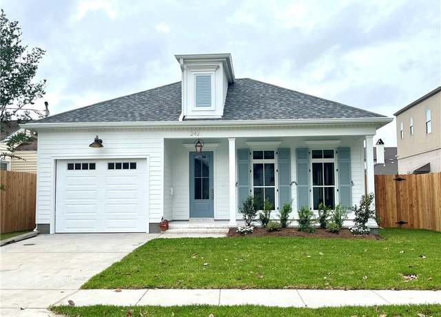 Property at 242 Gruner Rd, Metairie, LA 70001, 3 beds, 2.5 baths