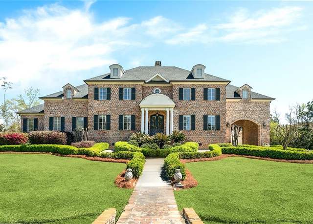 Property at 160 Sanctuary Dr, Mandeville, LA 70471, 6 beds, 5 baths