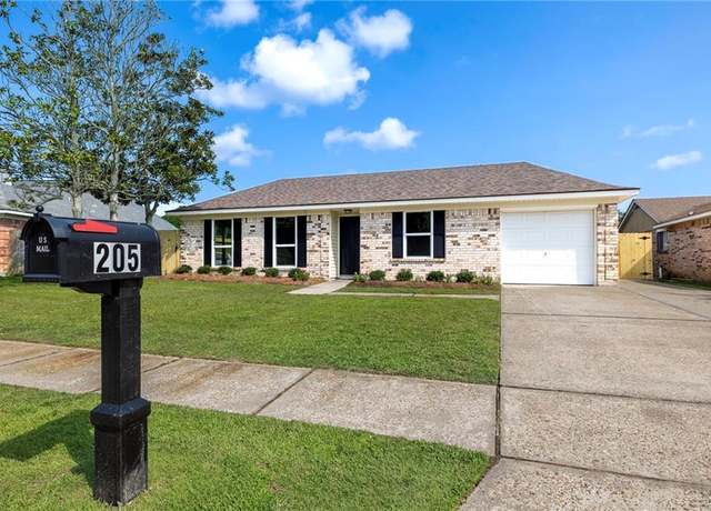 Property at 205 Chaucer Ct, Slidell, LA 70460, 2 beds, 1 bath