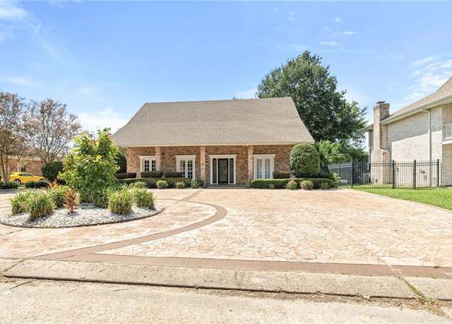 Property at 105 Chateau Latour Dr, Kenner, LA 70065, 6 beds, 3 baths