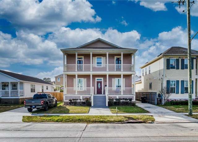 Property at 6756 Pontchartrain Blvd, New Orleans, LA 70124, 4 beds, 4.5 baths