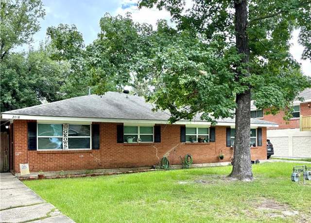 Property at 2018 6th St, Slidell, LA 70458, 6 beds, 4 baths