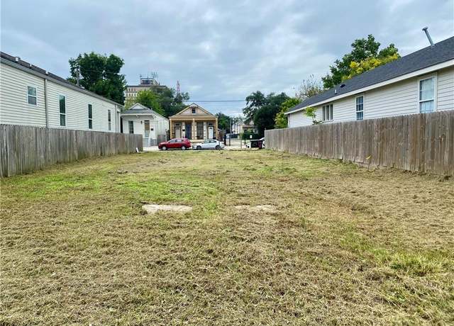 Property at 2635 Palmyra St, New Orleans, LA 70119
