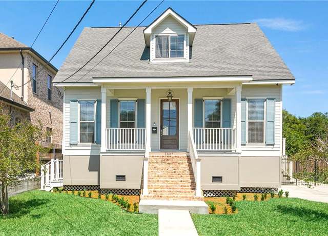 Property at 1427 Pressburg St, New Orleans, LA 70122, 3 beds, 2.5 baths