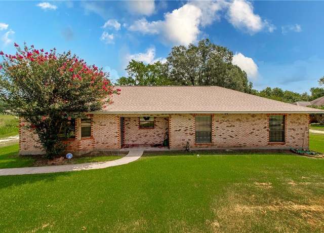 Property at 274 Alessi Rd, Independence, LA 70443, 3 beds, 2.5 baths