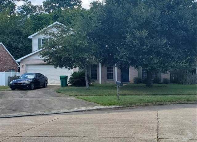 Property at 1122 Lori Dr, Slidell, LA 70461, 4 beds, 2.5 baths