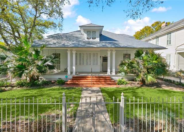 Property at 7902 Freret St, New Orleans, LA 70118, 4 beds, 4.5 baths