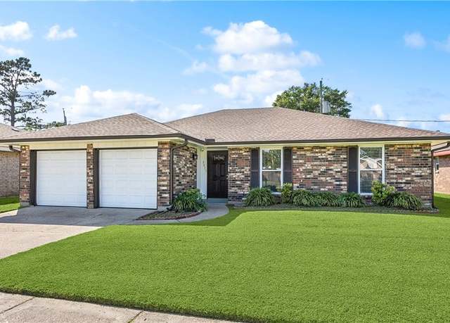 Property at 3017 Cambridge Dr, La Place, LA 70068, 3 beds, 2 baths