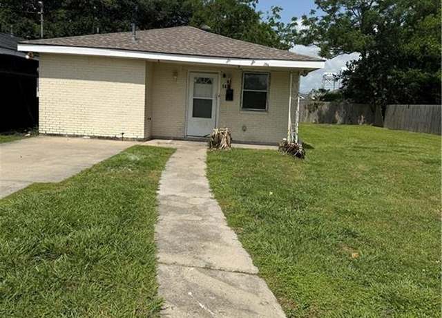 Property at 1422 Egania St, New Orleans, LA 70117, 3 beds, 1 bath