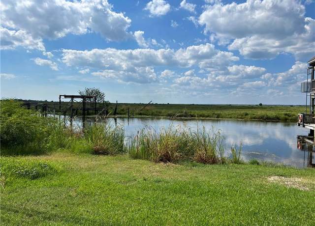 Property at 4685 Pontchartrain Dr, Slidell, LA 70458