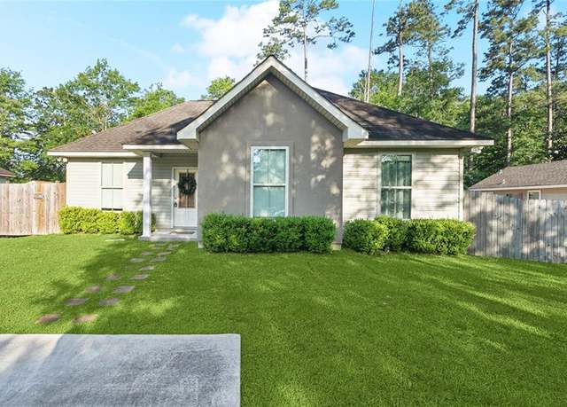 Property at 61267 Forest Dr, Lacombe, LA 70445, 3 beds, 2 baths
